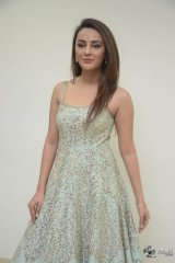 Seerat Kapoor New Photos